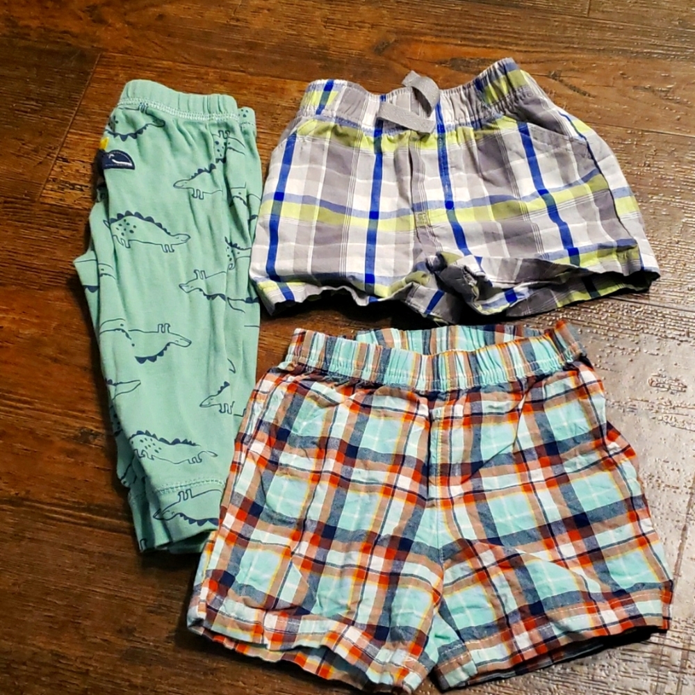 Bundle baby pants and shorts